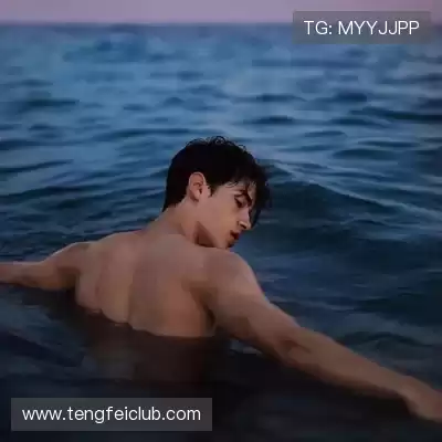 仰辉育